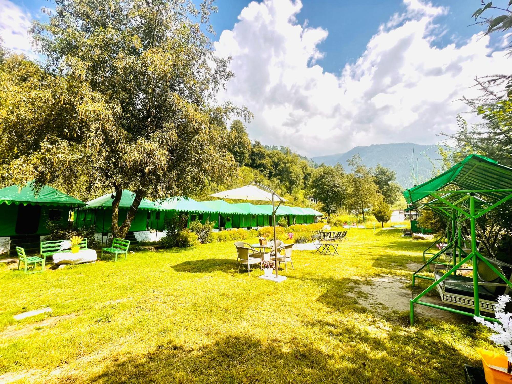 Himalayan Riverside Resort, Manali Buitenkant foto