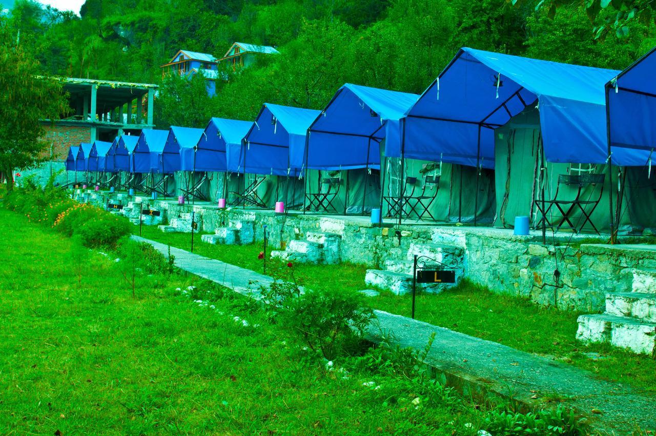 Himalayan Riverside Resort, Manali Buitenkant foto